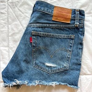 levi jean shorts